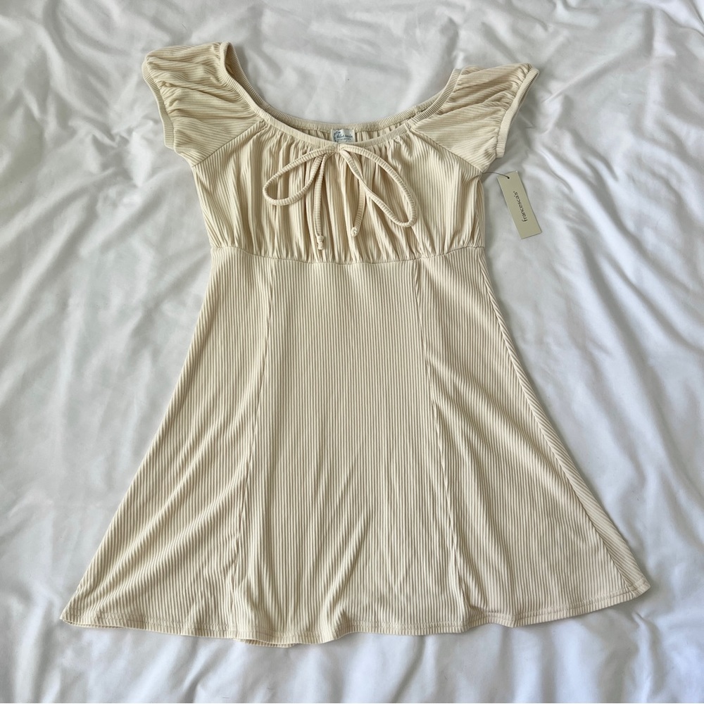 Francesca’s Emma Puff Sleeve Dress, M, Heather Oat